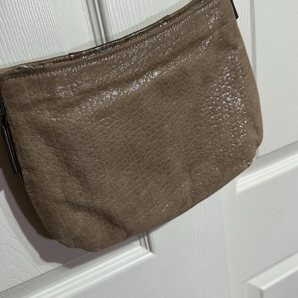 Coach shimmer tan gold crossbody purse silver accents neutral - Picture 6 of 7